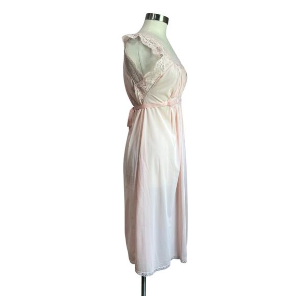 Vintage Night Slip Milkmaid Pink with Lace Detailing Nylon Night Gown Sz M/L - Picture 3 of 9